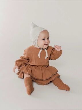 Quincy Mae Organic Muslin Baby Romper